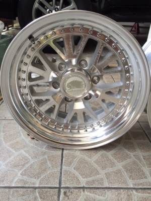 ขายล้อ 3 ชิ้นญี่ปุ่น 16x8" off 0 ลึกๆ , 6 รู 139.7