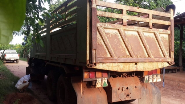 ขายด่วนHINO FM3MNLD240แรงสองเพลาดั้มสภาพพร้อมใช้ราคาไม่แพงจัดแนนท์ได้โทร0856842587