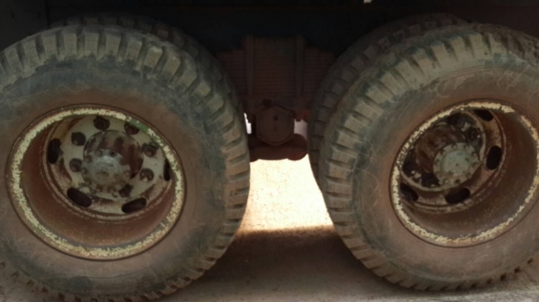 ขายด่วนHINO FM3MNLD240แรงสองเพลาดั้มสภาพพร้อมใช้ราคาไม่แพงจัดแนนท์ได้โทร0856842587