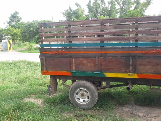 มาแล้วครับสำหรับชาวไร่ชาวสวน ลดราคาให้ครับ เหลือ 48,500 บาท อีแต๋นสวยๆกระบะไม้ยังงามๆเลยครับ เครื่องยันมาร์ 10.5 แรงม้า คัดซีส์หน้าสี่ พร้อมใช้งาน