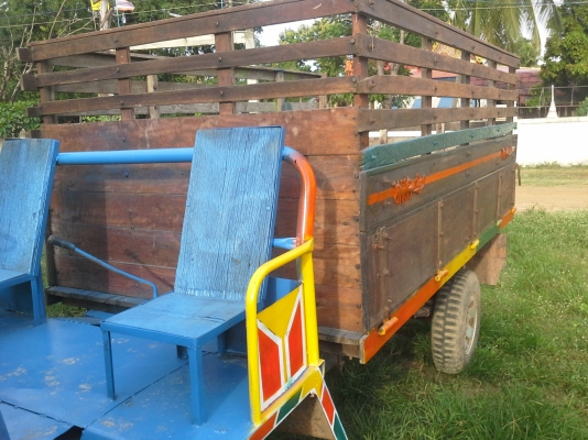 มาแล้วครับสำหรับชาวไร่ชาวสวน ลดราคาให้ครับ เหลือ 48,500 บาท อีแต๋นสวยๆกระบะไม้ยังงามๆเลยครับ เครื่องยันมาร์ 10.5 แรงม้า คัดซีส์หน้าสี่ พร้อมใช้งาน