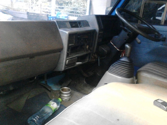 รถอีซูซู 4 ล้อดั้ม NKR เปลื่ยนเครื่อง 110 แรงม้า. ปี 38    สนใจติดต่อ  081 - 6079515