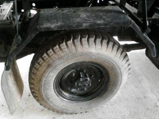 รถอีซูซู 4 ล้อดั้ม NKR เปลื่ยนเครื่อง 110 แรงม้า. ปี 38    สนใจติดต่อ  081 - 6079515