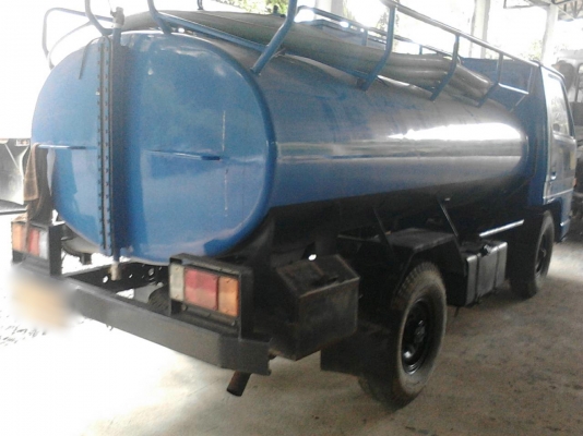 รถอีซูซู 4 ล้อดั้ม NKR เปลื่ยนเครื่อง 110 แรงม้า. ปี 38    สนใจติดต่อ  081 - 6079515