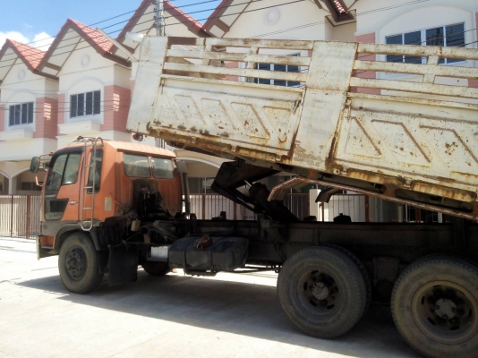 ขายรถประกอบHINOหัวสิงห์ไฮเทค168แรง 10 เพลาเดียวดั้ม3มิตรเครื่องดี คัสชีส์สวยพร้อมใช้ครับ