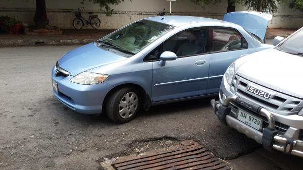 ขาย. honda sity สภาพดีพร้อมใช้ 225000 ขาย. honda sity สภาพดีพร้อมใช้ 225000