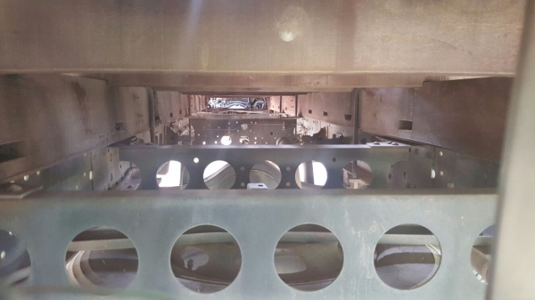 รถอีซุซุ 6 ล้อดั้ม NPR 150 แรงม้า ปี 55.  ( รถวิ่ง 8x,xxx กม. )    สนใจติดต่อ   081 - 6079515