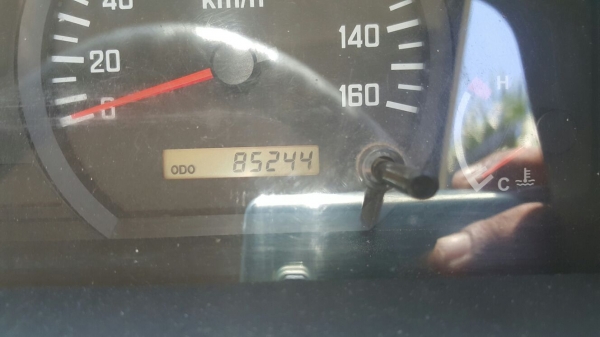 รถอีซุซุ 6 ล้อดั้ม NPR 150 แรงม้า ปี 55.  ( รถวิ่ง 8x,xxx กม. )    สนใจติดต่อ   081 - 6079515