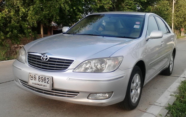 TOYOTA CAMRY ตัวท๊อปรุ่นพิเศษ