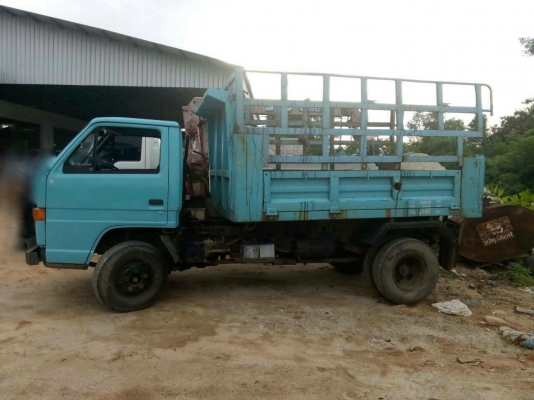 รถอีซุซุ 6 ล้อดั้ม TLD53  เครื่อง 110 แรงม้า.    สนใจติดต่อ  081 - 6079515