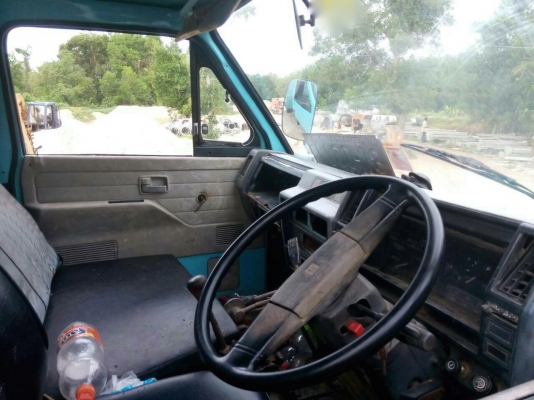 รถอีซุซุ 6 ล้อดั้ม TLD53  เครื่อง 110 แรงม้า.    สนใจติดต่อ  081 - 6079515