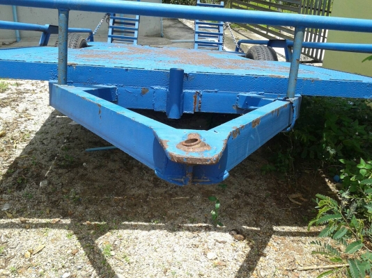 ขายรถ ลากพ่วง รถแบคโฮ PC - 20   สนใจติดต่อ  081 - 6079515