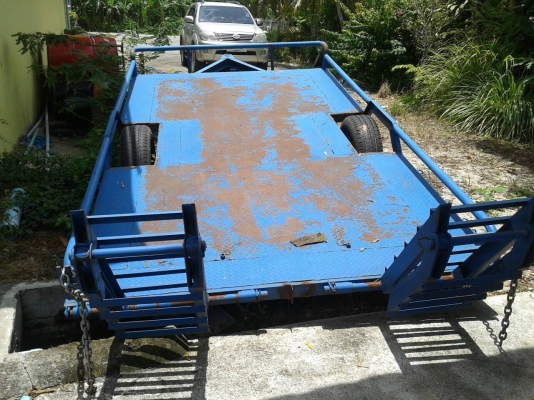 ขายรถ ลากพ่วง รถแบคโฮ PC - 20   สนใจติดต่อ  081 - 6079515