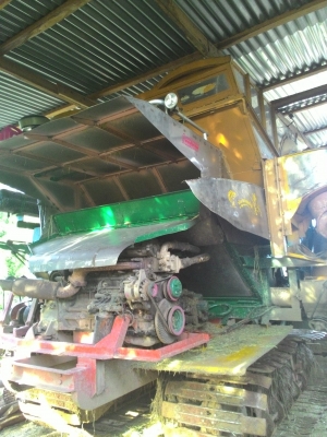 ขายรถเกี่ยวข้าว สภาพดี ราคาถูก 2 คัน คันละห้าแสนบาท ขายรถเกี่ยวข้าว สภาพดี ราคาถูก 2 คัน คันละห้าแสนบาท