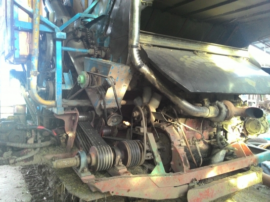 ขายรถเกี่ยวข้าว สภาพดี ราคาถูก 2 คัน คันละห้าแสนบาท ขายรถเกี่ยวข้าว สภาพดี ราคาถูก 2 คัน คันละห้าแสนบาท