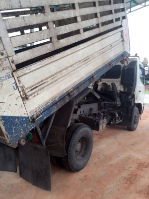 รถฮีโน่ 6 ล้อดั้ม FC9J 175 แรงม้า. ปี 54   ( รถวิ่ง 13x,xxx กว่า กม. )     สนใจติดต่อ  081 - 6079515