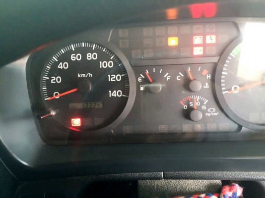 รถฮีโน่ 6 ล้อดั้ม FC9J 175 แรงม้า. ปี 54   ( รถวิ่ง 13x,xxx กว่า กม. )     สนใจติดต่อ  081 - 6079515