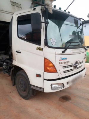 รถฮีโน่ 6 ล้อดั้ม FC9J 175 แรงม้า. ปี 54   ( รถวิ่ง 13x,xxx กว่า กม. )     สนใจติดต่อ  081 - 6079515