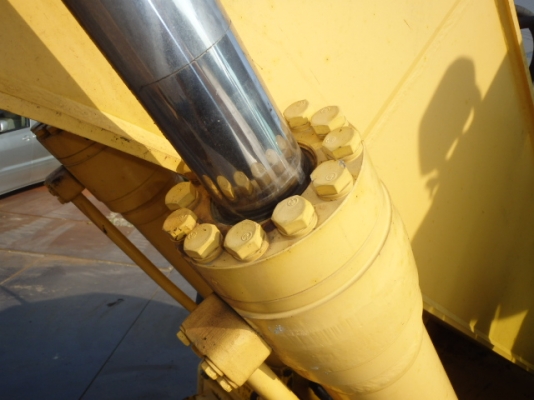 PC128-2E1รถเก่าญี่ปุ่น รุ่นใหม่สภาพสวยเดิมๆ PC128-2E1รถเก่าญี่ปุ่น รุ่นใหม่สภาพสวยเดิมๆ