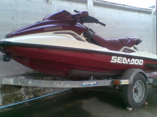 ขายเรือSEADOO GTX951 ขายพร้อมเทรนเลอร์ค่ะ115000บาทถ้วน