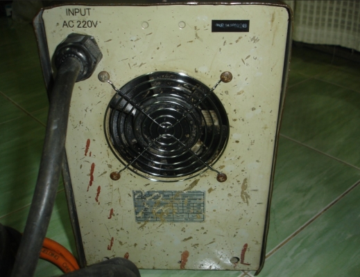 ขายตู้เชื่อมอินเวอร์เตอร์ SP arc 300 mos  300A รุ่นงานหนักครับ