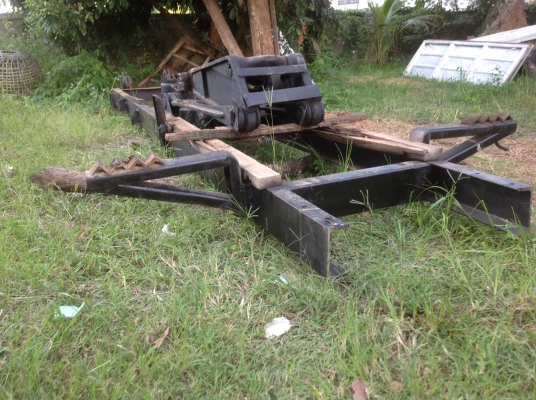 คัชซีดั้มเเละอุปกรณ์ครบชุดของ10ล้อ ถอดจาก Hino