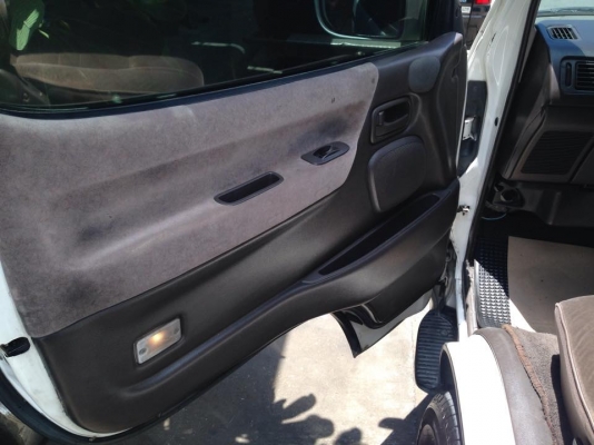 ขาย super custom ปี2000 ซันรูป 3 ตอน เครื่อง kz ดีเซล เบาะหมุน แอร์แบ็ค abs