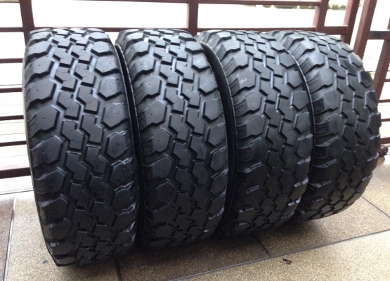 ยาง MUDSTAR 315 75 16 ปี12 ดอกเซ็นกว่าๆ ลุยได้อีกยาว