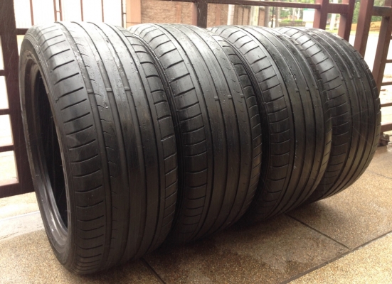 ยาง Dunlop run flat เบอร์ 245 50 18 ปี12 ดอกหนา ไม่มีปะ