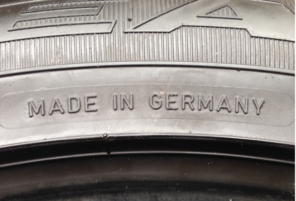 ยาง Goodyear run flat เบอร์ 225 55 17 กลางปี11 ดอกหนา ไม่มีปะ