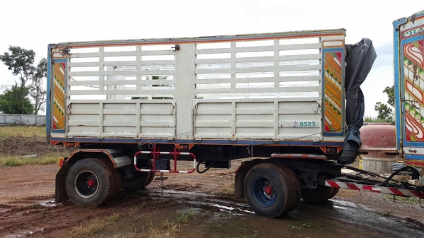 ขายรถพ่วง ดั้มแม่-ลูก ไอ้หลง FN62M ปี 55 เครื่องเดิม 270 แรงม้า เกียร์เดิม คัสซีสวยตลอดเส้น ราคาคุยกันได้ครับ