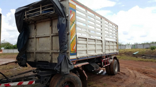 ขายรถพ่วง ดั้มแม่-ลูก ไอ้หลง FN62M ปี 55 เครื่องเดิม 270 แรงม้า เกียร์เดิม คัสซีสวยตลอดเส้น ราคาคุยกันได้ครับ