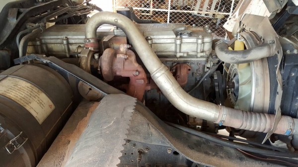 ขายรถพ่วง ดั้มแม่-ลูก ไอ้หลง FN62M ปี 55 เครื่องเดิม 270 แรงม้า เกียร์เดิม คัสซีสวยตลอดเส้น ราคาคุยกันได้ครับ