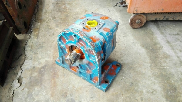 Sale>> ปั้มไฮดรอลิคใหญ่ ใช้กับมอเตอร์ 50 HP. ขึ้นไป สภาพใหม่ แน่นๆ!! โทร 089-2499-123 นครปฐม