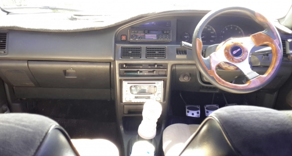 ขายรถราคาถูก Toyota โดเรม่อน 1990 ติดแก๊ส LPG