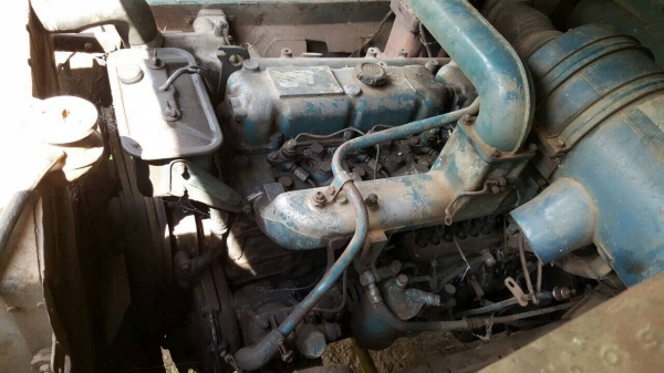 ขายรถเทนเลอร์ เรียว 2 เพลา เครื่อง PD6 260 แรงม้า คัสซีสวยตลอดเส้น สโลว์กลาง เบรคทิฟฟี่ พวงมาลัยพาวเวอร์ ทะเบียนพร้อมโอน