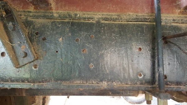 ขายรถเทนเลอร์ เรียว 2 เพลา เครื่อง PD6 260 แรงม้า คัสซีสวยตลอดเส้น สโลว์กลาง เบรคทิฟฟี่ พวงมาลัยพาวเวอร์ ทะเบียนพร้อมโอน