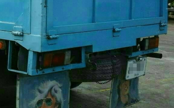 **330,000 บ.ต่อรอง/// 6ล้อ NPR-115 เกียร์สั้น ช่วงล่างใหญ่ **ขาย ISUZU NPR-115 ห้างแท้ 6ล้อบรรทุก ยอดนิยม พร้อมใช้งาน ISUZU NPR59LU5 M 4BD1-115แรง แก้มเหลือง เกียร์สั้น รถห้างแท้ ปี36 เครื่องเดิม เกียร์เดิม เครื่องดี แห้ง แน่นดีครับ เกียร์สั้น เข้าง่าย ไม