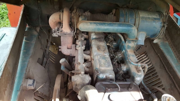 ขายรถเทนเลอร์ เรียว 2 เพลา เครื่อง PD6 260 แรงม้า คัสซีสวยตลอดเส้น สโลว์กลาง เบรคทิฟฟี่ พวงมาลัยพาวเวอร์ ทะเบียนพร้อมโอน