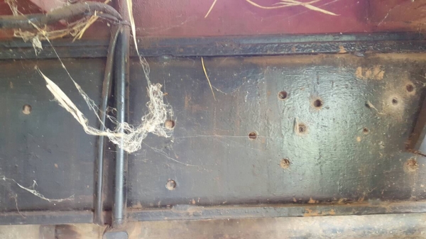 ขายรถเทนเลอร์ เรียว 2 เพลา เครื่อง PD6 260 แรงม้า คัสซีสวยตลอดเส้น สโลว์กลาง เบรคทิฟฟี่ พวงมาลัยพาวเวอร์ ทะเบียนพร้อมโอน