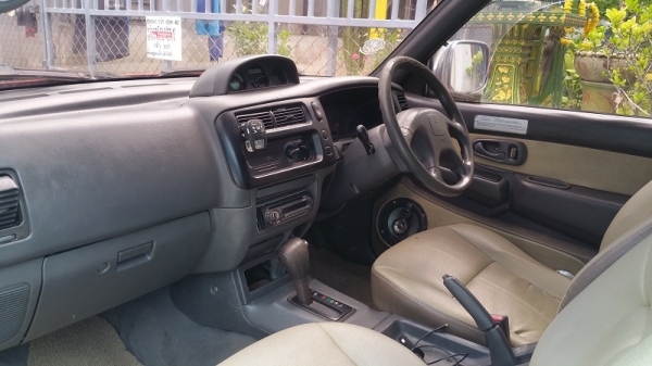 สตาร์ด้าแคป ตัวสูง AIRBAG ABS เครื่อง1JZ เกียร์ออโต้ ติดแก๊ส รถพร้อมใช้งาน สตาร์ด้าแคป ตัวสูง AIRBAG ABS เครื่อง1JZ เกียร์ออโต้ ติดแก๊ส รถพร้อมใช้งาน