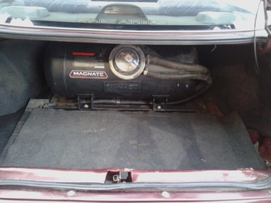 ถูกๆ TOYOTA ไฮทอร์ค ปี 2000 ราคามอไซค์