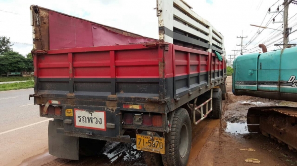 ขายรถพ่วง แม่-ลูกไม่ดั้ม ISUZU ROCKY 210 ทะเบียนพร้อมโอนครับ