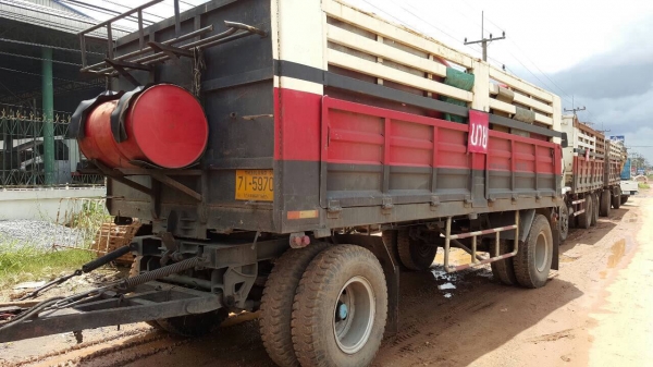 ขายรถพ่วง แม่-ลูกไม่ดั้ม ISUZU ROCKY 210 ทะเบียนพร้อมโอนครับ