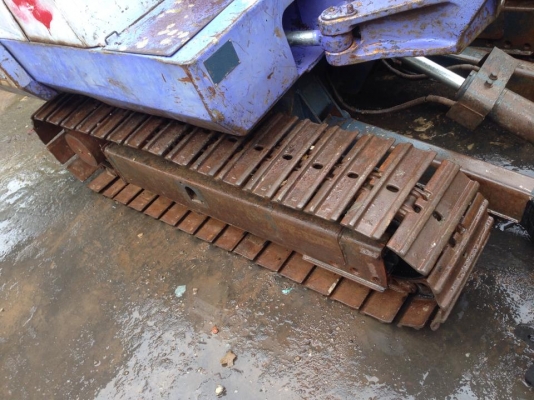 ขายแมคโครคูโบต้าPC30 เครื่อง4สูบ เก่าเชียงกงเปลี่ยนโลเลอร์ใหม่หมด สภาพพร้อมใช้งาน มาลองขับดูก่อนครับ ขาย 155000 บาท