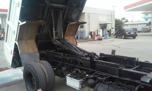 ขายครับ ฮีโน่ FC 3HCA195 pawer ยาง 8.25 ดั้ม5คิว แอร์เย็นๆ สภาพดีสวยพร้อมใช้ ทะเบียนพร้อมโอน ราคา 599,000บ แบบเบาๆ ขายครับ ฮีโน่ FC 3HCA195 pawer ยาง 8.25 ดั้ม5คิว แอร์เย็นๆ สภาพดีสวยพร้อมใช้ ทะเบียนพร้อมโอน ราคา 599,000บ แบบเบาๆ