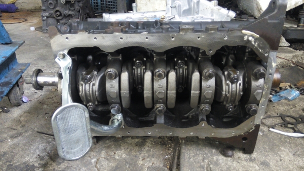 ขายเครื่องวีโก้2500 ครึ่งท่อนล่างสวยๆ ขายเครื่องวีโก้2500 ครึ่งท่อนล่างสวยๆ