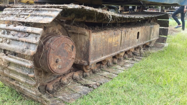 ขายด่วนรถแบ็คโฮPC100-3เอกสารใบอินวอย เครื่องปั้มเดิมโทร0843923995