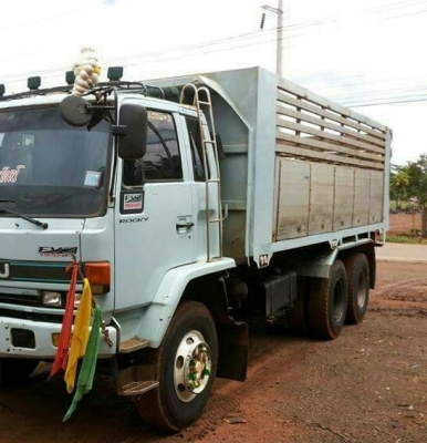 ขายครับ สิบล้อ อีซูซุ FVZ 32MZF195นางฟ้า ดั้มมีเนียม สภาพดีสวยจัดเดิมทั้งคัน ทะเบียนพร้อมโอน