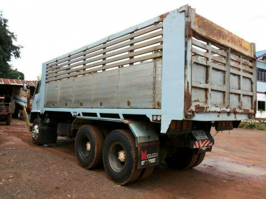 ขายครับ สิบล้อ อีซูซุ FVZ 32MZF195นางฟ้า ดั้มมีเนียม สภาพดีสวยจัดเดิมทั้งคัน ทะเบียนพร้อมโอน